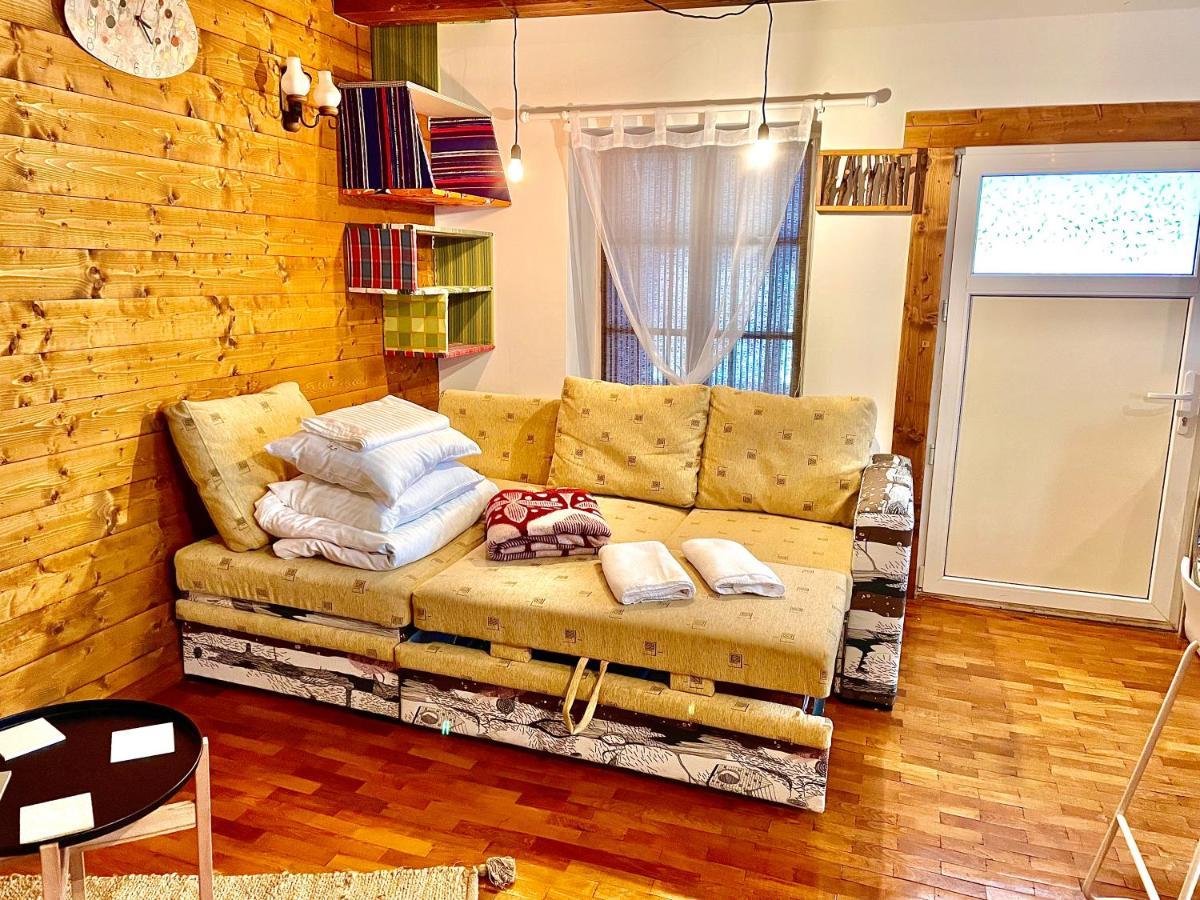 Apartament Rustic In Centrul Istoric Apartment Brasov Exterior photo