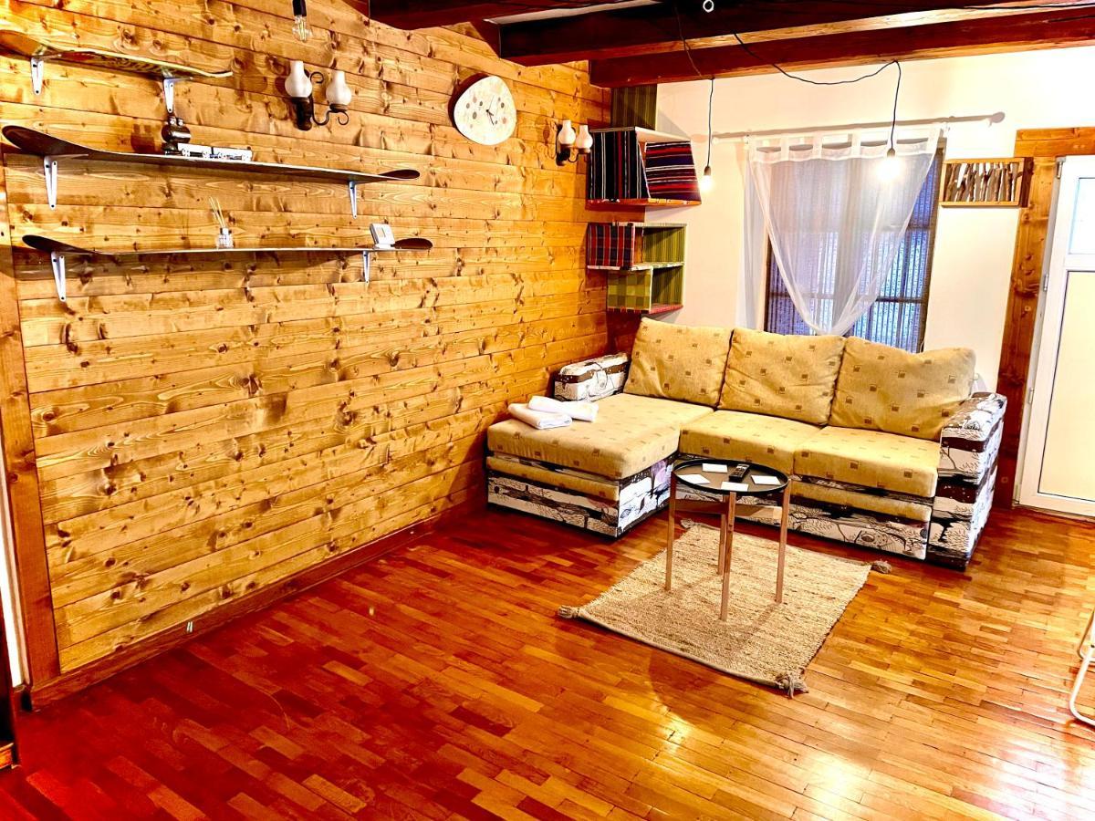 Apartament Rustic In Centrul Istoric Apartment Brasov Exterior photo